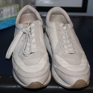 woman's athletic shoes